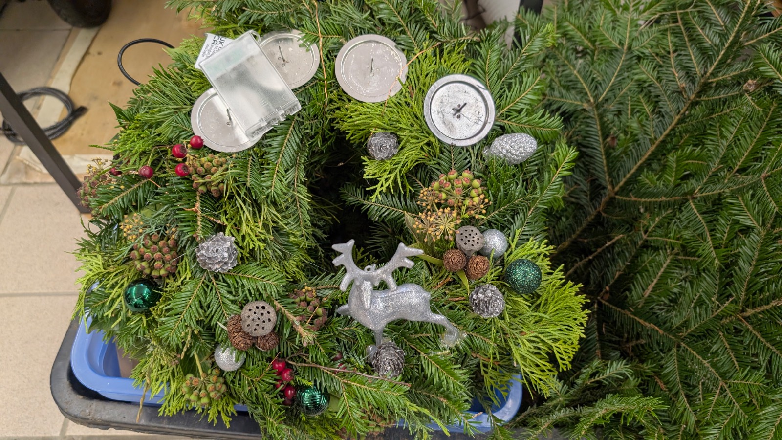 Adventskranzbinden 2025