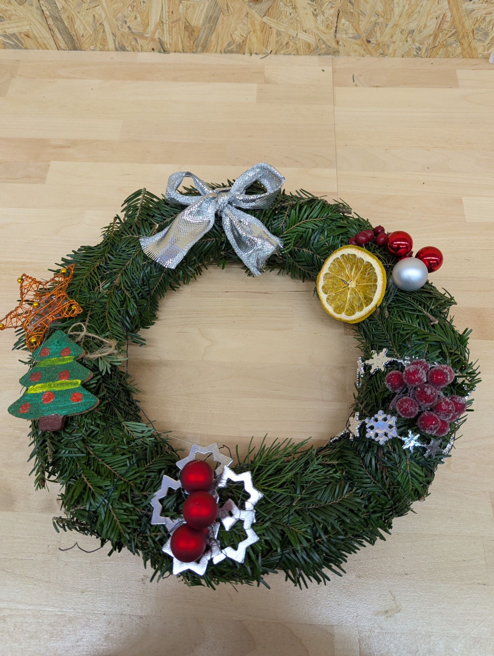 Adventskranzbinden 2025